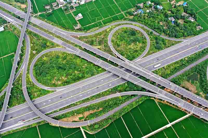 《中國公路》刊載：從模擬到實(shí)戰(zhàn)！看數(shù)字孿生技術(shù)如何顛覆傳統(tǒng)高速公路管養(yǎng)作業(yè)